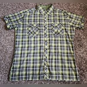 Kuhl Konquer Green Plaid Snap Button Short Sleeve Shirt Men's L